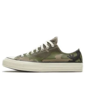 Carhartt WIP x Chuck 70 Low „Green Camo“