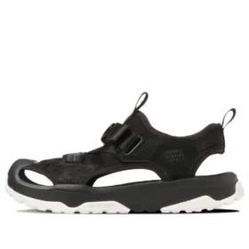 Chevron & Star Camping Supply MSD CP „Black“