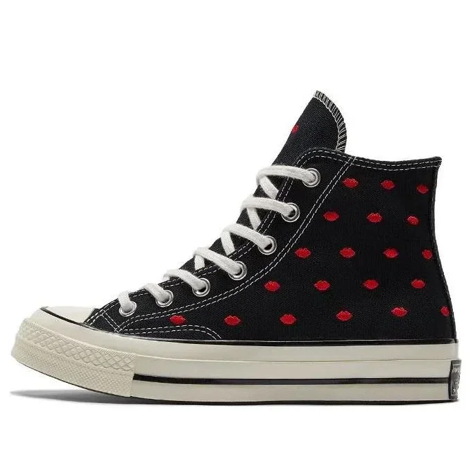 Chuck 70 Embroidered Lips High „Love Me – Black“ Chuck 70 Embroidered Lips High „Love Me – Black“