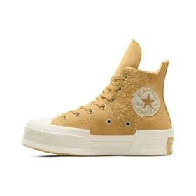 Chuck 70 Plus Suede „Dunescape“