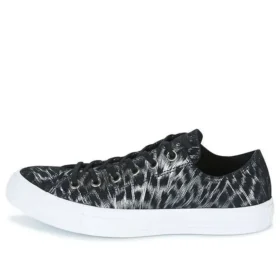 Chuck Taylor All Star „Black White“