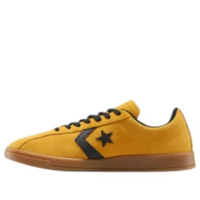 Chuck Taylor All Star Classic Trainer Suede „Yellow“
