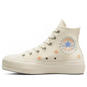 Chuck Taylor All Star Lift „Cream“