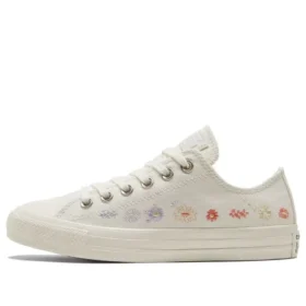 Chuck Taylor All Star Low „Embroidered Floral – Egret“
