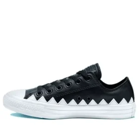 Chuck Taylor All Star Mission-V Low Top „Black White“
