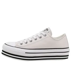 Chuck Taylor All Star Platform Low Top Krémová podrážka ve stylu piškotového dortu Chuck Taylor All Star Platform Low Top Krémová podrážka ve stylu piškotového dortu