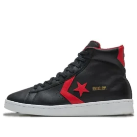 Chuck Taylor All Star Pro Leather Mid „Black“