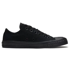 Chuck Taylor All Star „Triple Black“