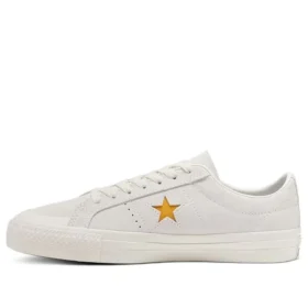 Converse x Alexis Sablone Chuck Taylor All Star 2 „Pale Putty Gold“ Converse x Alexis Sablone Chuck Taylor All Star 2 „Pale Putty Gold“