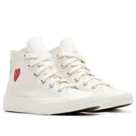 Converse x Comme des Garcons PLAY Single Heart Chuck 70 Hi „Milk“ Converse x Comme des Garcons PLAY Single Heart Chuck 70 Hi „Milk“