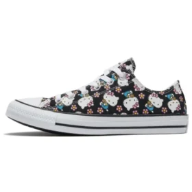 Converse x Hello Kitty Chuck Taylor All Star Ox „Kitty Flower Pattern“ Converse x Hello Kitty Chuck Taylor All Star Ox „Kitty Flower Pattern“