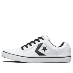El Distrito 2.0 „White Black“