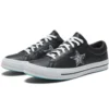 One Star Graffiti Black White „Black White“