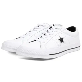 One Star Perforated Leather Low Top „White Black“