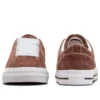 One Star Pro „Dark Clove White“