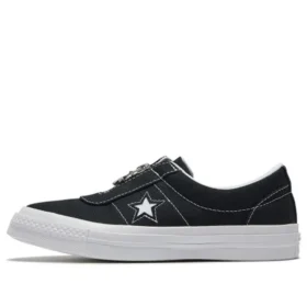 One Star Slip „Black“