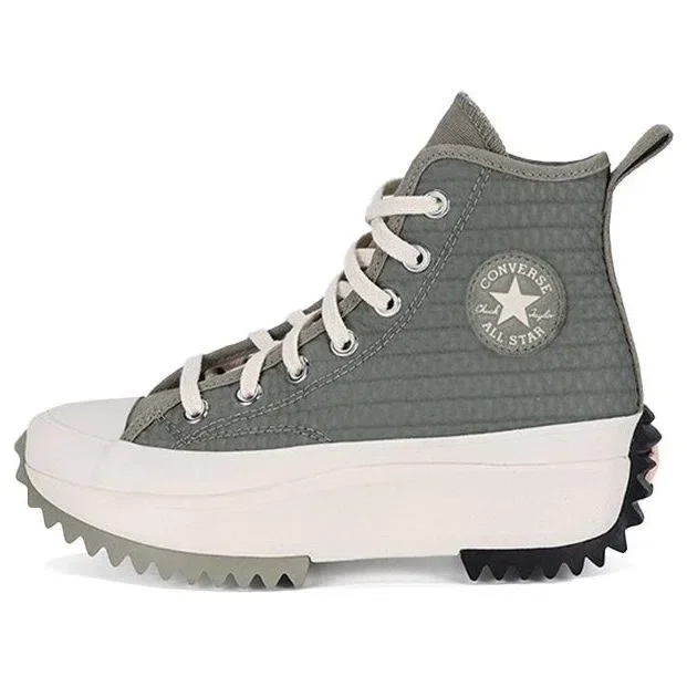 Run Star Hike High „Alt Exploration – Light Field Surplus“ Run Star Hike High „Alt Exploration – Light Field Surplus“