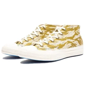 Undefeated x Chuck 70 Mid „Tiger Camo – Desert“